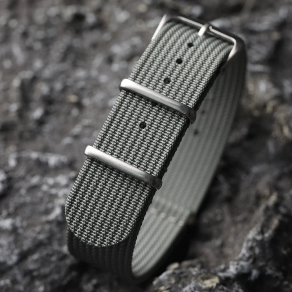 New Ribbed Nylon Watchband Nylon Watch Strap 18mm 20mm 22mm Watchband Accessories for Military Watch Band Bracelets