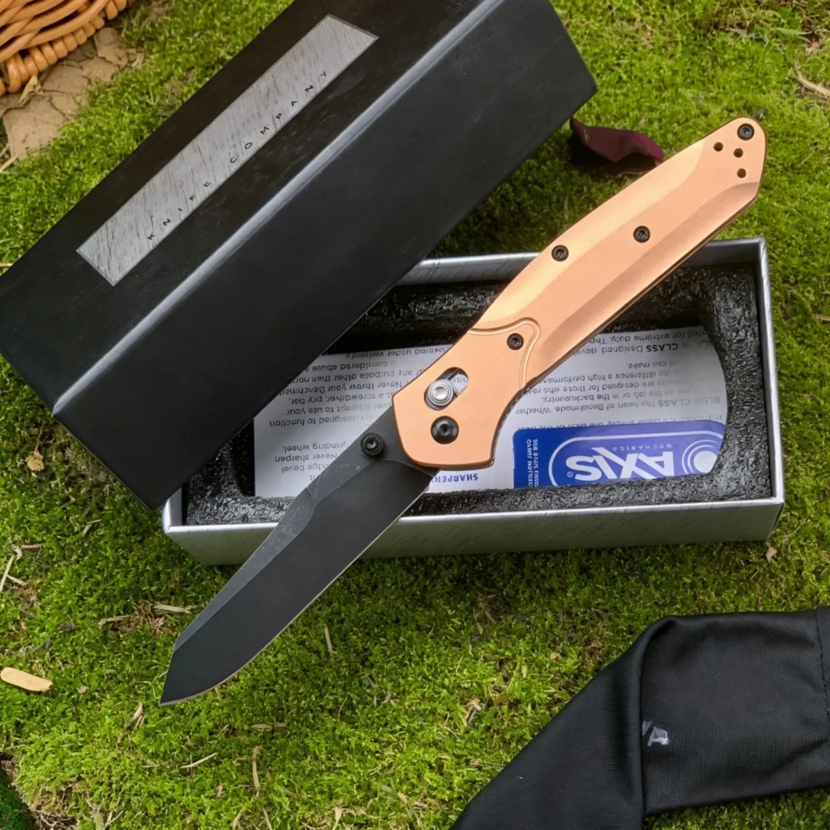 1PC,Aviation aluminum handle +S30V white knife, EDC tool, outdoor camping tactical folding knife, gift, collection.